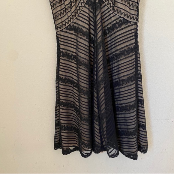 NWT Cache Nude Underlay Black Overlay HiNeck Dress - Picture 10 of 13